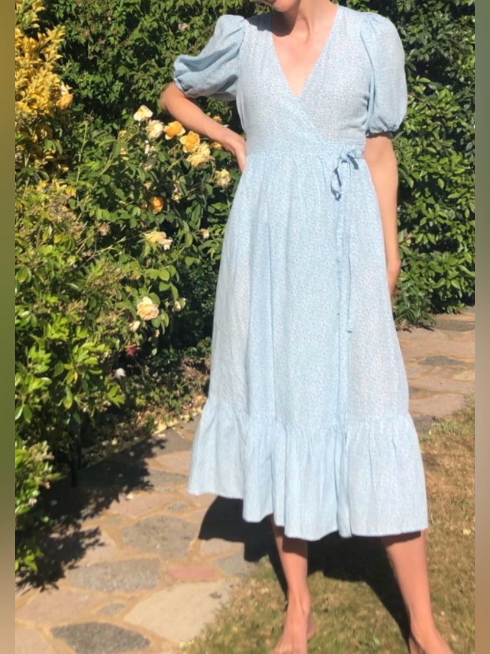 & Other Stories Light Blue Puff-Sleeve Wrap Midi Dress with Ruffle Hem